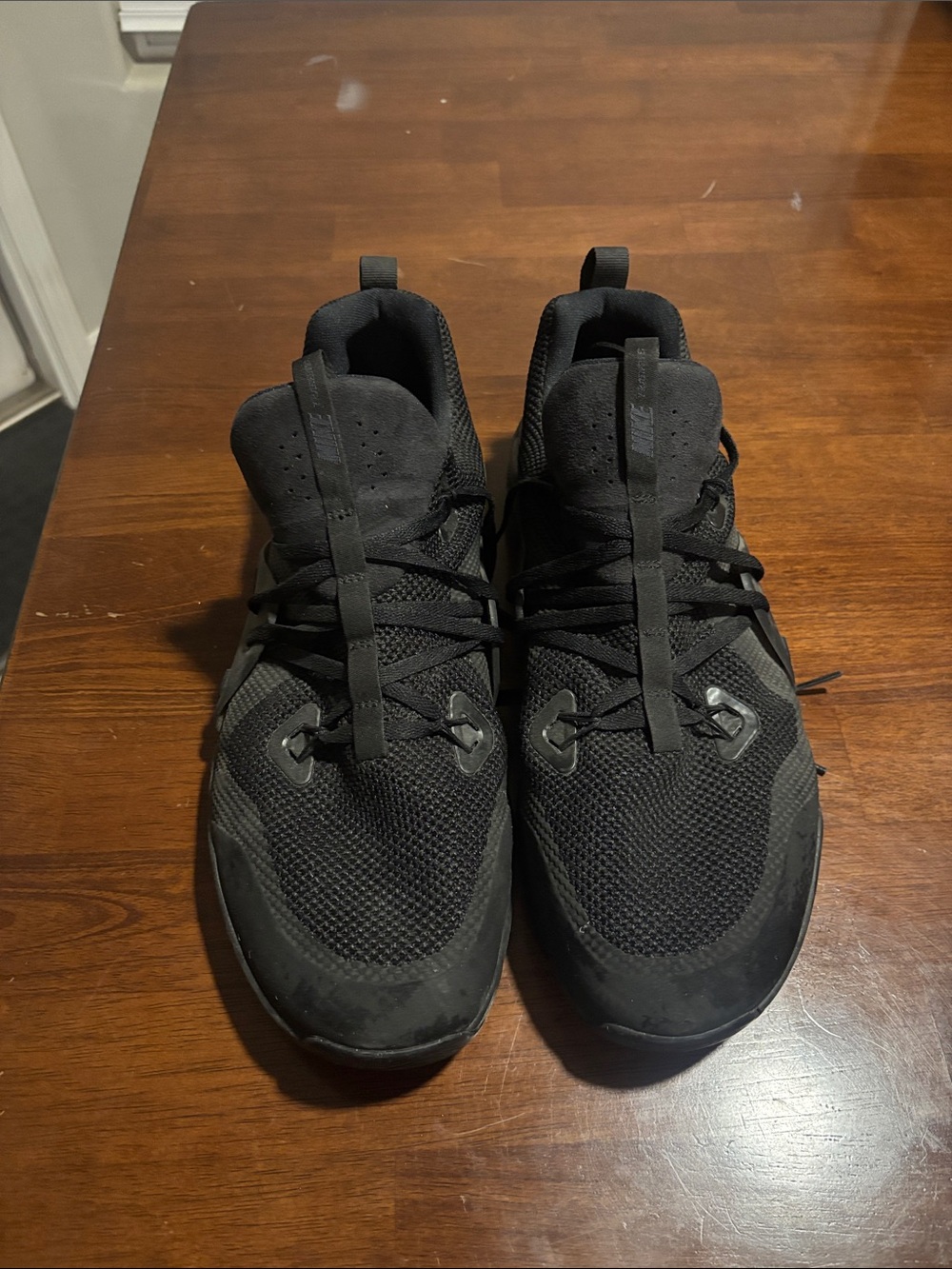 Nike Men's Black Performance Sneakers